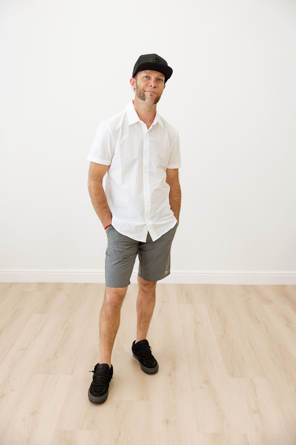 The Commuter Button Up
