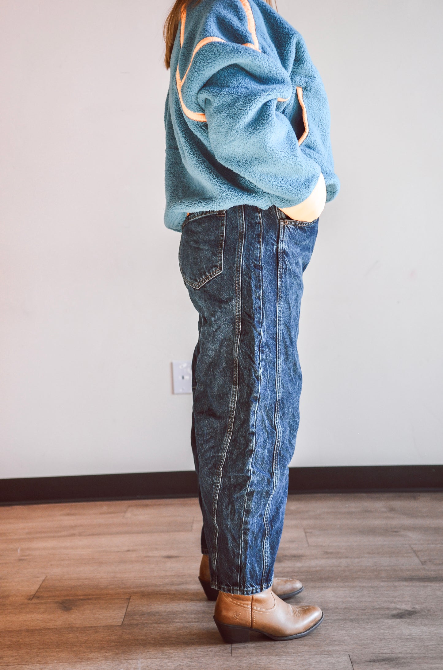 Good Luck Mid Rise Barrel Jean