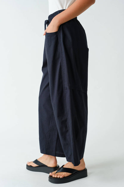 Backroads Black Barrel Pants