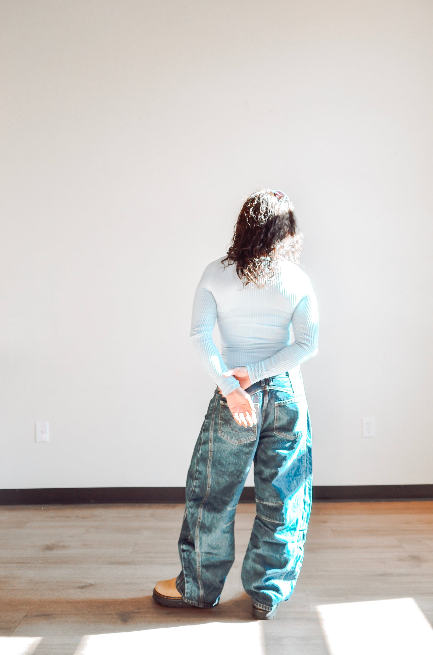 Good Luck Mid Rise Barrel Jean