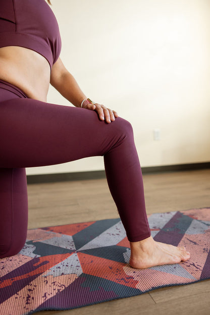 Venice Crossover Waist Leggings