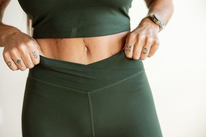 Venice Crossover Waist Leggings