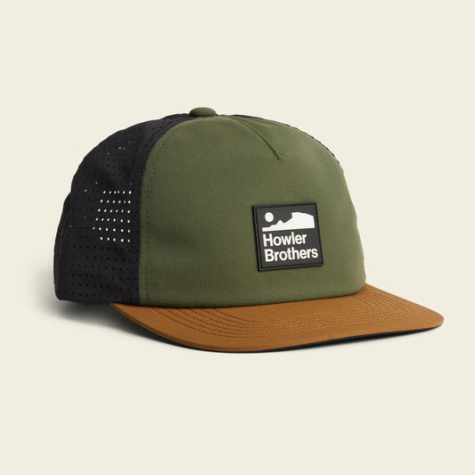 Tech Snapback- Howler Arroyo
