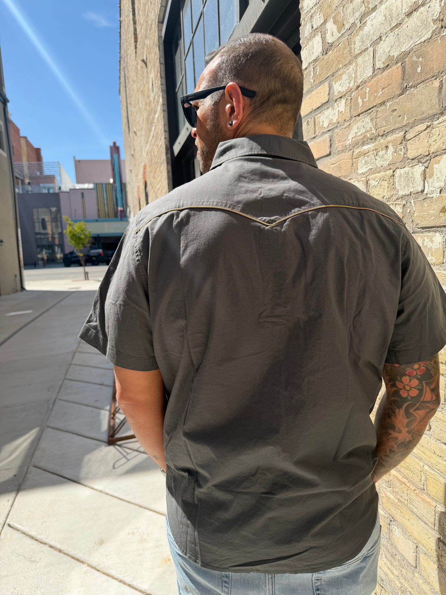 Howler Brothers Broncbuster Snapshirt