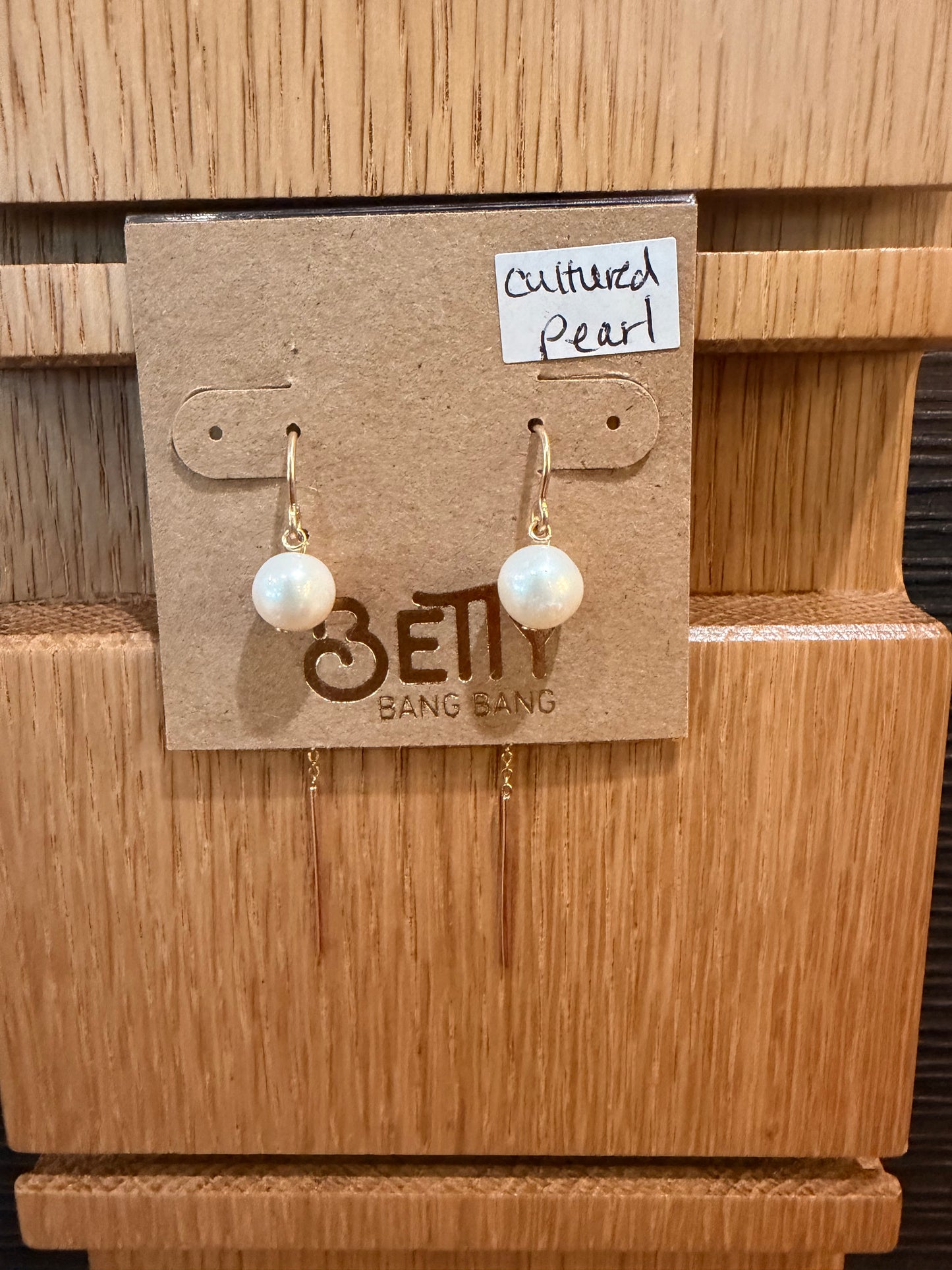 Cultured Pearl Threaders