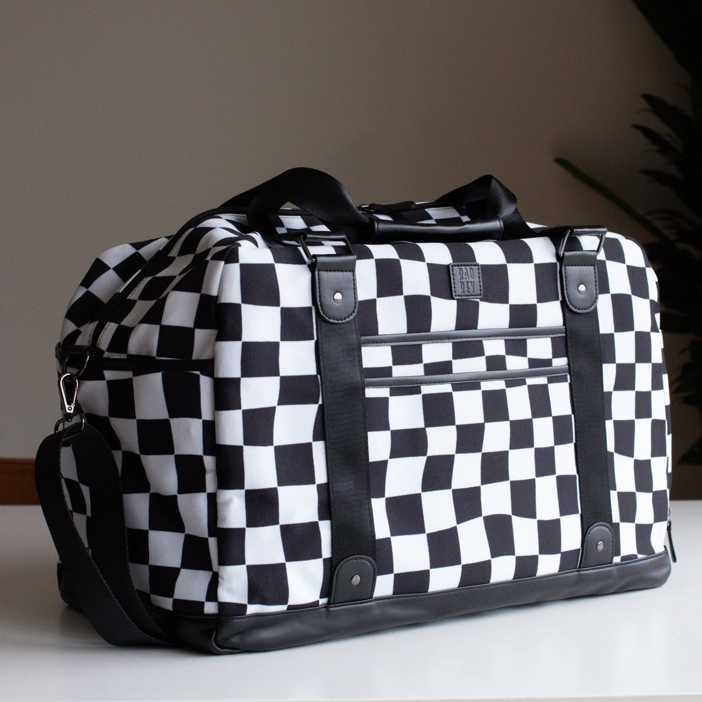 Weekender Duffle in Checkered
